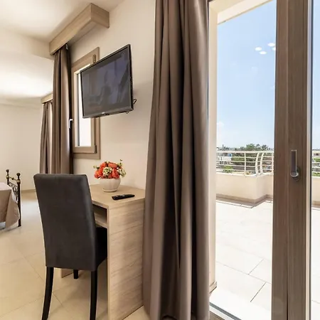 Salento Palace Alojamento de Acomodação e Pequeno-almoço Torre San Giovanni Ugento