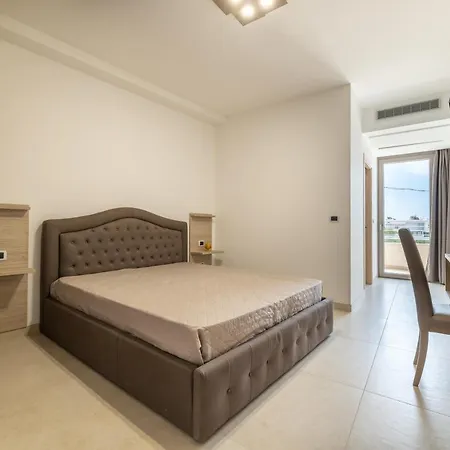Bed & Breakfast Salento Palace