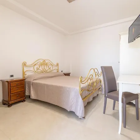 Salento Palace فندق مبيت وإفطار توري سان جيوفاني أوغينتو